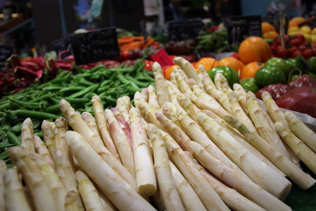 Ramassées chaque matin à la main fraîcheur garantie