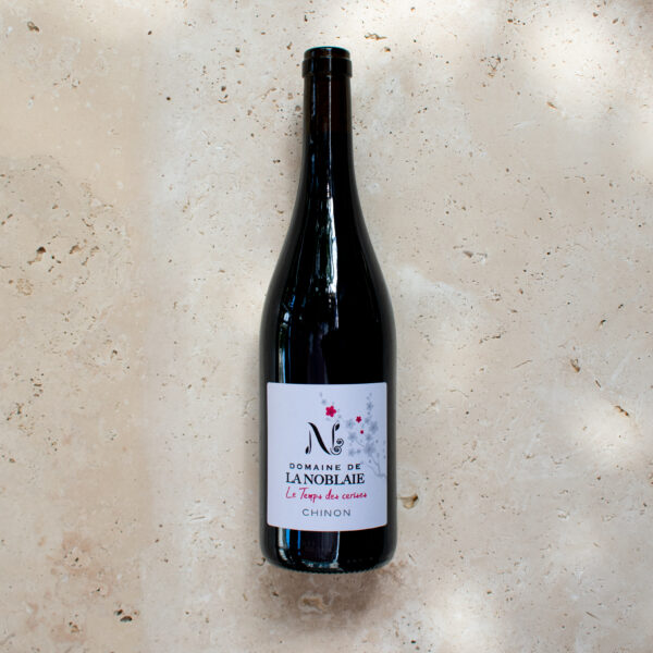 Chinon le temps des cerises